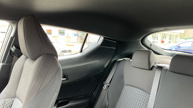 Toyota C-HR 1.8 Hybrid Icon 5dr CVT Hybrid Hatchback